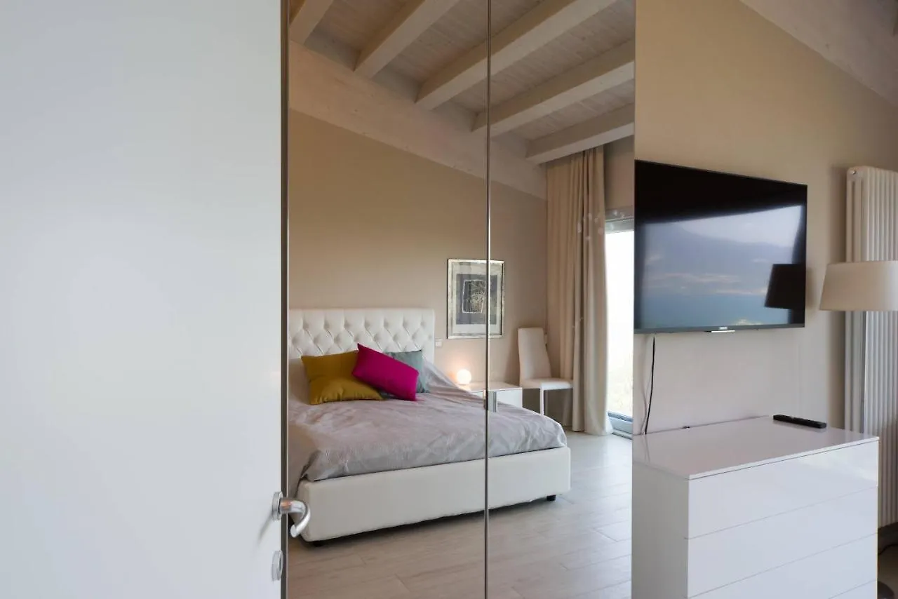 Villa Elysium Torri Del Benaco Italy
